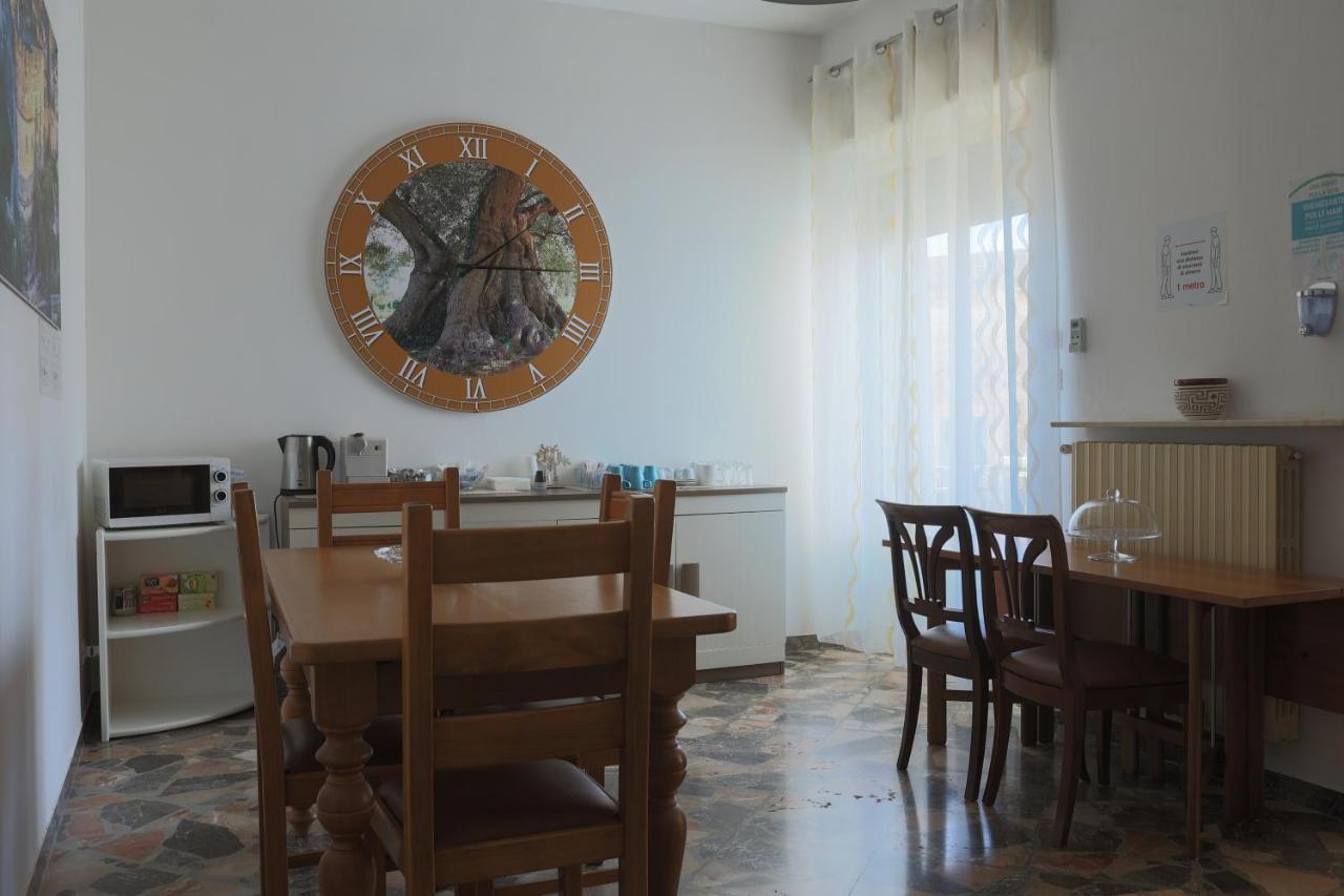 Bed&Bread Piazza 'Nzegna Bed & Breakfast Carovigno Eksteriør bilde